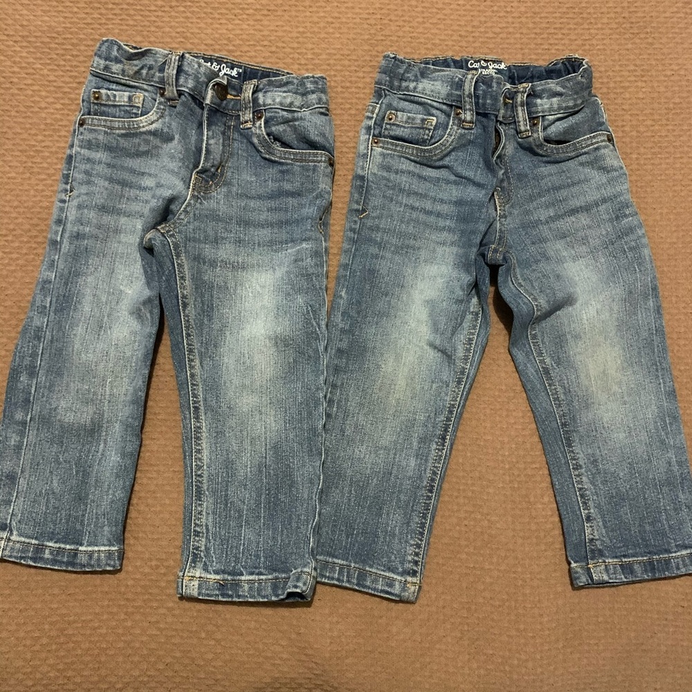 🚨2 pairs Cat&Jack 2T toddler boy straight jeans